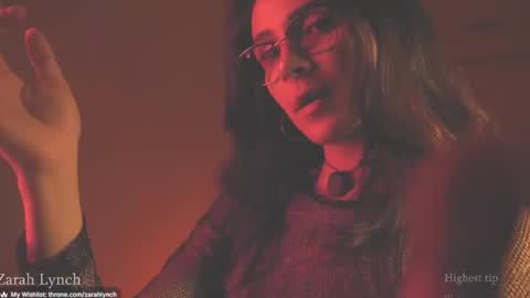 Snapshot of zarahlynch chatting on April 2026 02:58:01 AM Miss Lynch Next show 2911 online show from April 2026 02:58:01 AM