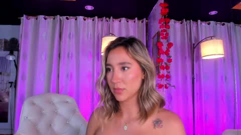Snapshot of zarajener chatting on May 2026 11:23:04 PM online show from May 2026 11:23:04 PM