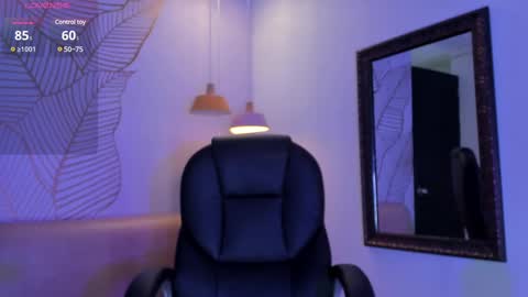 Zara Lim  online show from February 2025 12:37:01 PM