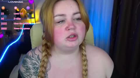 Lola online show from March 2025 09:29:01 PM