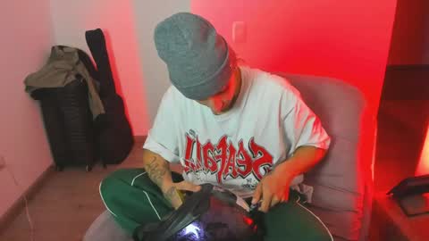 Snapshot of zarcoox chatting on April 2026 03:56:01 AM Zarcoo online show from April 2026 03:56:01 AM