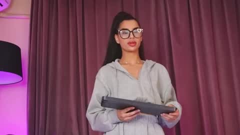 Snapshot of zariaavera chatting on May 2026 05:23:02 AM zariaavera online show from May 2026 05:23:02 AM