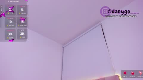 Zariana online show from October 2025 11:02:02 PM