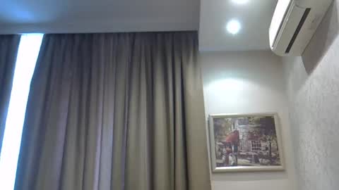 Snapshot of zarinaswift chatting on May 2026 04:54:01 AM Zarina Swift online show from May 2026 04:54:01 AM