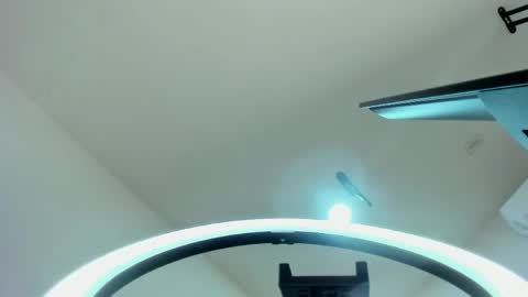 Snapshot of zarinawynne chatting on May 2026 01:50:01 PM Zarina Waynne online show from May 2026 01:50:01 PM