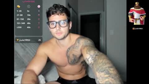 Snapshot of zaylanez chatting on December 2025 10:15:01 PM Zay lanez online show from December 2025 10:15:01 PM