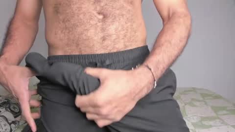 Snapshot of zayn_moreno chatting on April 2026 08:13:02 PM zayn 3 online show from April 2026 08:13:02 PM