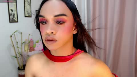 Snapshot of zaynelustts chatting on December 2025 08:02:01 PM zaynelustts online show from December 2025 08:02:01 PM