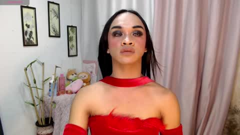 Snapshot of zaynelustts chatting on December 2025 12:53:02 PM zaynelustts online show from December 2025 12:53:02 PM