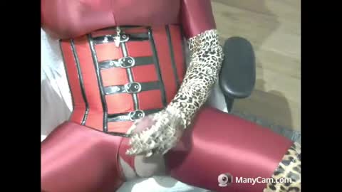 Snapshot of zeca3 chatting on February 2025 09:18:01 PM Ana online show from February 2025 09:18:01 PM