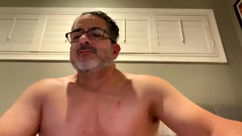 Snapshot of zeedeegee chatting on October 2025 08:35:01 AM zeedeegee online show from October 2025 08:35:01 AM