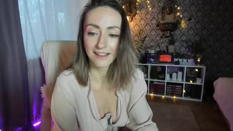 Zefir ka  online show from December 2024 12:19:02 PM