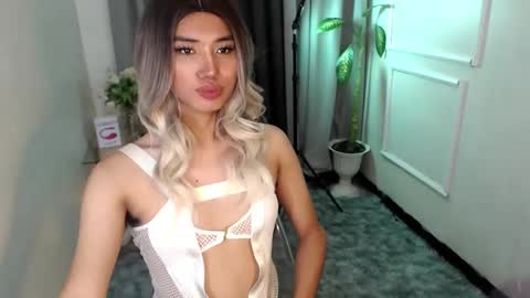 Snapshot of zelainalovetocum chatting on January 2025 10:51:02 PM zelainalovetocum online show from January 2025 10:51:02 PM