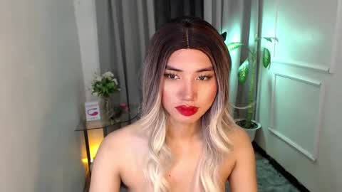 Snapshot of zelainalovetocum chatting on January 2025 03:00:01 AM zelainalovetocum online show from January 2025 03:00:01 AM