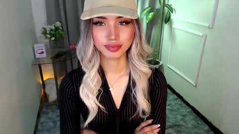 Snapshot of zelainalovetocum chatting on February 2025 04:08:02 AM zelainalovetocum online show from February 2025 04:08:02 AM