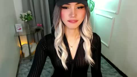 Snapshot of zelainalovetocum chatting on February 2025 12:59:01 AM zelainalovetocum online show from February 2025 12:59:01 AM