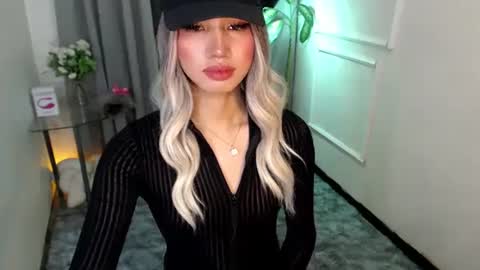 Snapshot of zelainalovetocum chatting on February 2025 04:09:02 AM zelainalovetocum online show from February 2025 04:09:02 AM