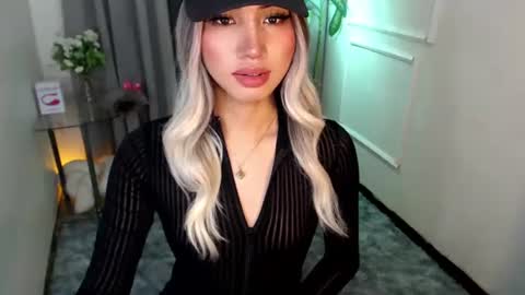Snapshot of zelainalovetocum chatting on February 2025 07:15:01 AM zelainalovetocum online show from February 2025 07:15:01 AM