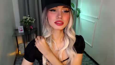 Snapshot of zelainalovetocum chatting on February 2025 02:24:02 PM zelainalovetocum online show from February 2025 02:24:02 PM
