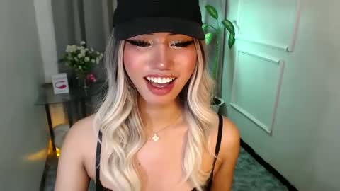 Snapshot of zelainalovetocum chatting on February 2025 10:52:02 PM zelainalovetocum online show from February 2025 10:52:02 PM