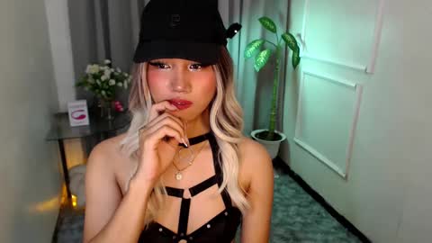 Snapshot of zelainalovetocum chatting on February 2025 04:00:01 PM zelainalovetocum online show from February 2025 04:00:01 PM