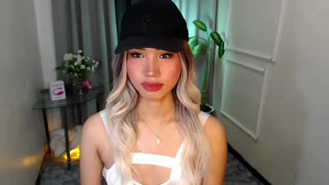 Snapshot of zelainalovetocum chatting on February 2025 06:00:02 PM zelainalovetocum online show from February 2025 06:00:02 PM