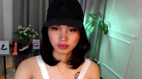 Snapshot of zelainalovetocum chatting on March 2025 08:38:02 PM zelainalovetocum online show from March 2025 08:38:02 PM