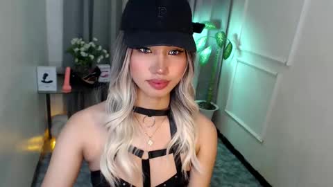 Snapshot of zelainalovetocum chatting on March 2025 09:24:01 PM zelainalovetocum online show from March 2025 09:24:01 PM