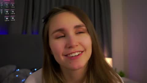 Snapshot of zeldaes chatting on January 2026 01:32:02 AM Emilia online show from January 2026 01:32:02 AM