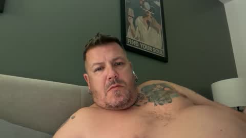 Snapshot of zellysgift1 chatting on October 2025 02:12:01 AM zellysgift1 online show from October 2025 02:12:01 AM