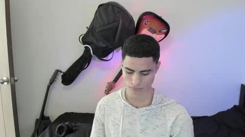 Snapshot of zenhzu chatting on December 2024 02:22:02 PM zenzhu online show from December 2024 02:22:02 PM