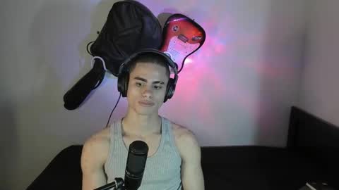 Snapshot of zenhzu chatting on December 2024 03:00:02 AM zenzhu online show from December 2024 03:00:02 AM