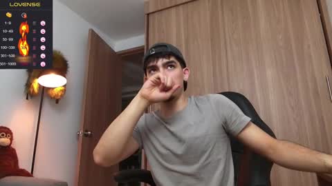 Zenn online show from January 2025 12:35:01 PM