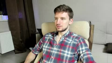 Andrew online show from March 2025 07:42:02 PM