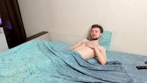 Andrew online show from November 2025 02:54:01 AM