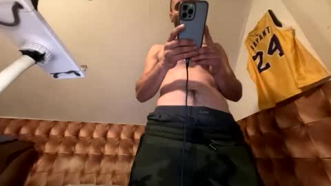 zervale online show from October 2025 08:02:02 PM