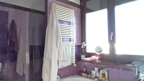 Snapshot of zeta214 chatting on January 2026 09:22:01 AM zeta214 online show from January 2026 09:22:01 AM