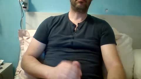 Snapshot of zeus00811 chatting on March 2026 05:13:01 AM zeus online show from March 2026 05:13:01 AM