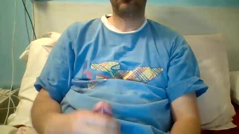 Snapshot of zeus00811 chatting on April 2026 04:41:01 AM zeus online show from April 2026 04:41:01 AM