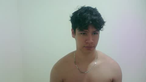 Snapshot of zeus_183 chatting on March 2026 05:32:02 AM zeus_183 online show from March 2026 05:32:02 AM