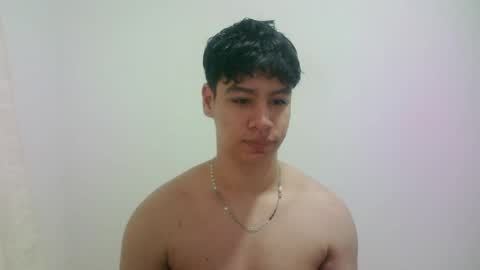 Snapshot of zeus_183 chatting on April 2026 08:28:02 AM zeus_183 online show from April 2026 08:28:02 AM