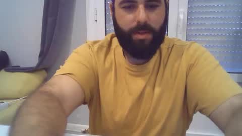 Snapshot of zeusateneo chatting on October 2025 05:37:02 PM Zeus online show from October 2025 05:37:02 PM