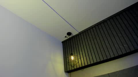 zeus online show from February 2025 06:59:02 AM