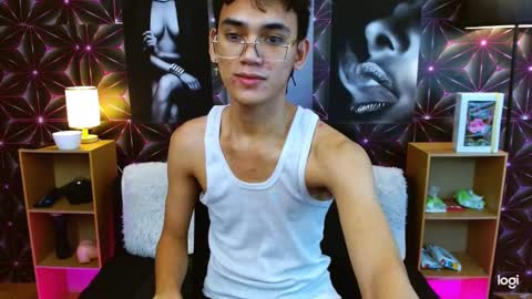 zavier skinny asian online show from March 2025 07:56:02 AM
