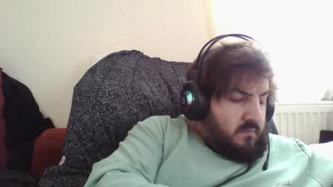 Snapshot of zh1nasah chatting on April 2026 09:10:01 AM zH1NaSaH online show from April 2026 09:10:01 AM