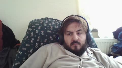 Snapshot of zh1nasah chatting on April 2026 08:41:01 AM zH1NaSaH online show from April 2026 08:41:01 AM