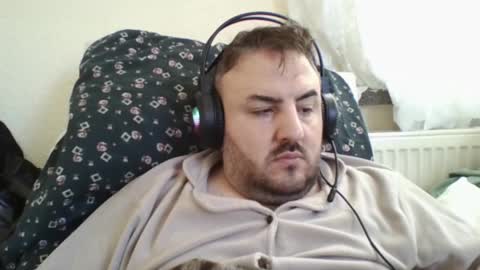 Snapshot of zh1nasah chatting on April 2026 05:01:02 AM zH1NaSaH online show from April 2026 05:01:02 AM