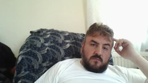 Snapshot of zh1nasah chatting on May 2026 10:45:01 AM zH1NaSaH online show from May 2026 10:45:01 AM