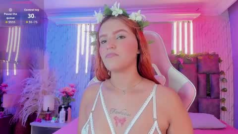 Snapshot of zhararousse chatting on April 2026 03:50:01 PM Zhara Rousse online show from April 2026 03:50:01 PM