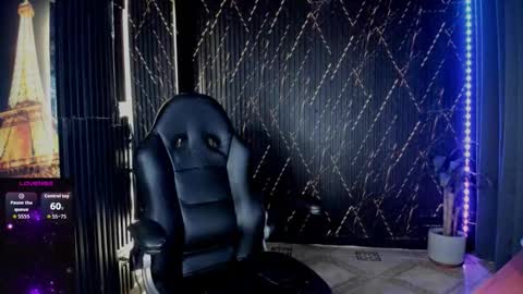 zhoestrong online show from January 2026 02:26:02 AM